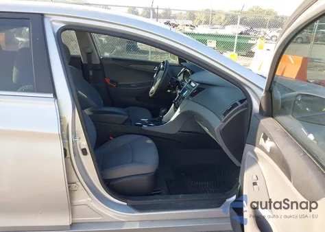 2013 Hyundai Sonata Gls z USA, uszkodzony, nr VIN 5NPEB4AC6DH544382